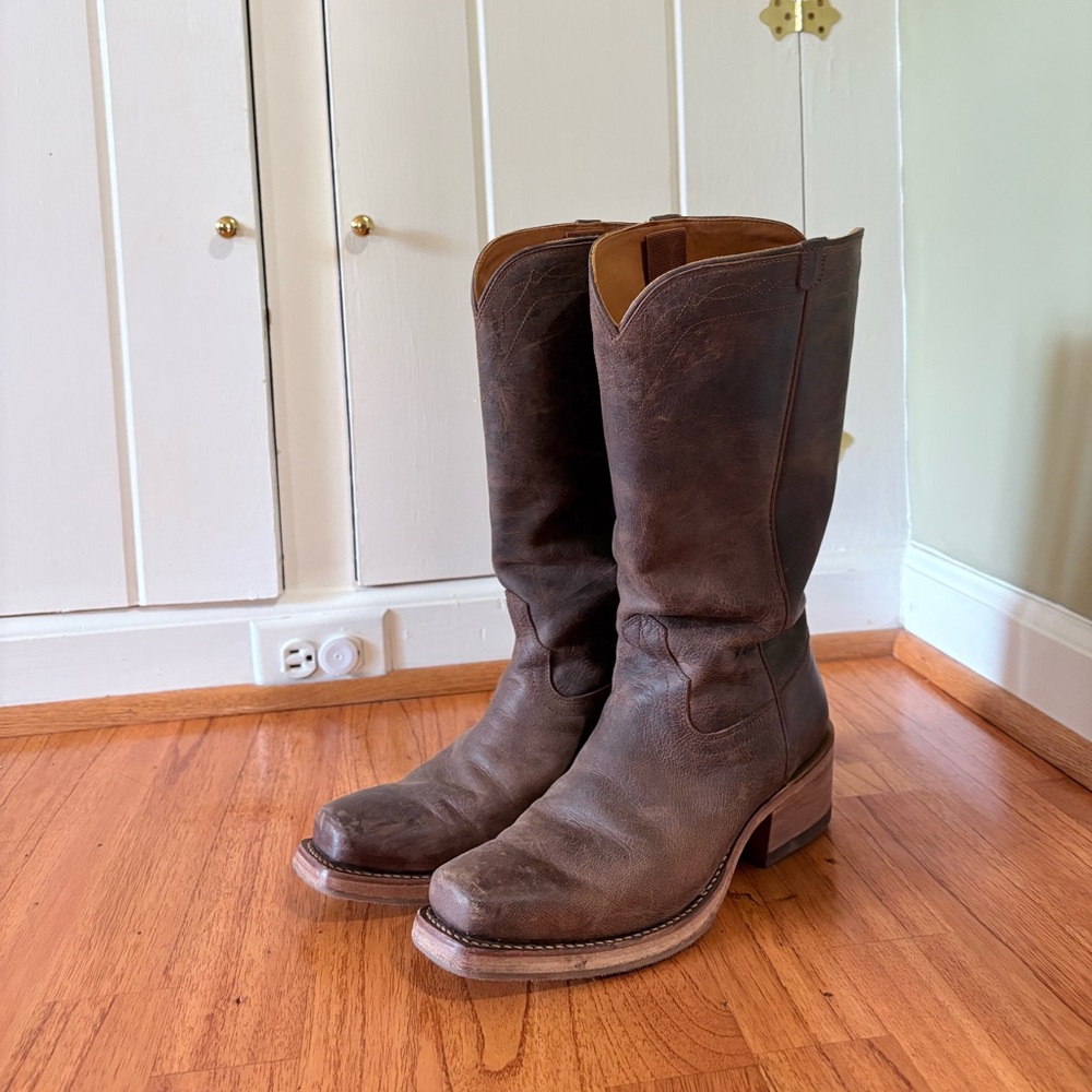Tecovas the Charlie women’s boot in size 9 goat